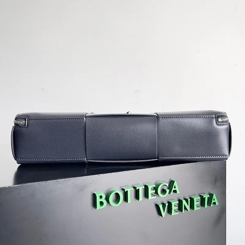 All categories 💚 Authentic bags 💚 BV 2025 new Bottega Veneta large plaid woven men's briefcase
